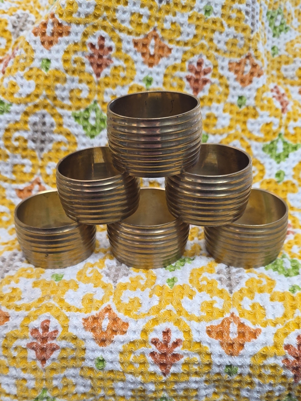 Set If Six Vintage Ribbed Brass Napkin Rings